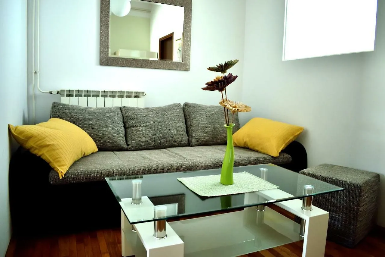 Amphitheatre Apartments Pula